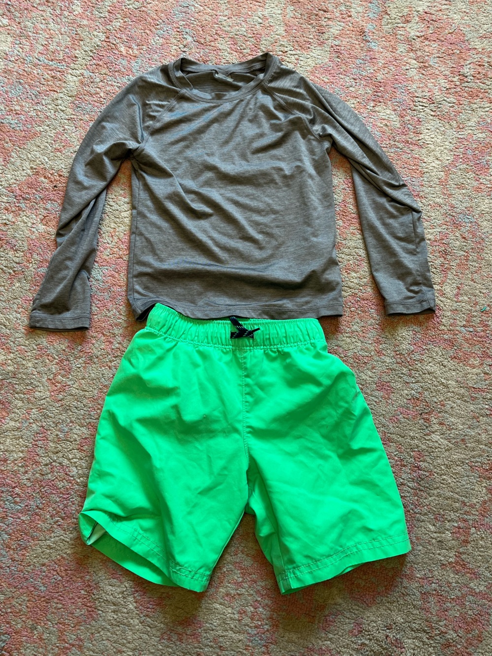 Old Navy Swim Trunks and Rash Guard 5t